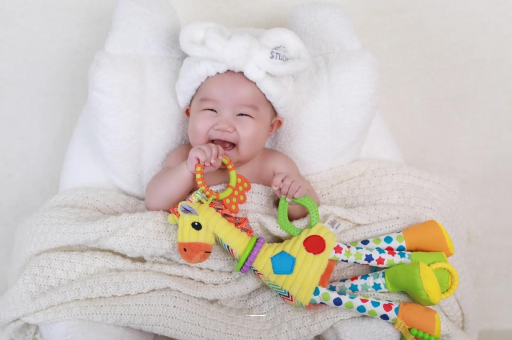 昌乐宝宝的口欲期